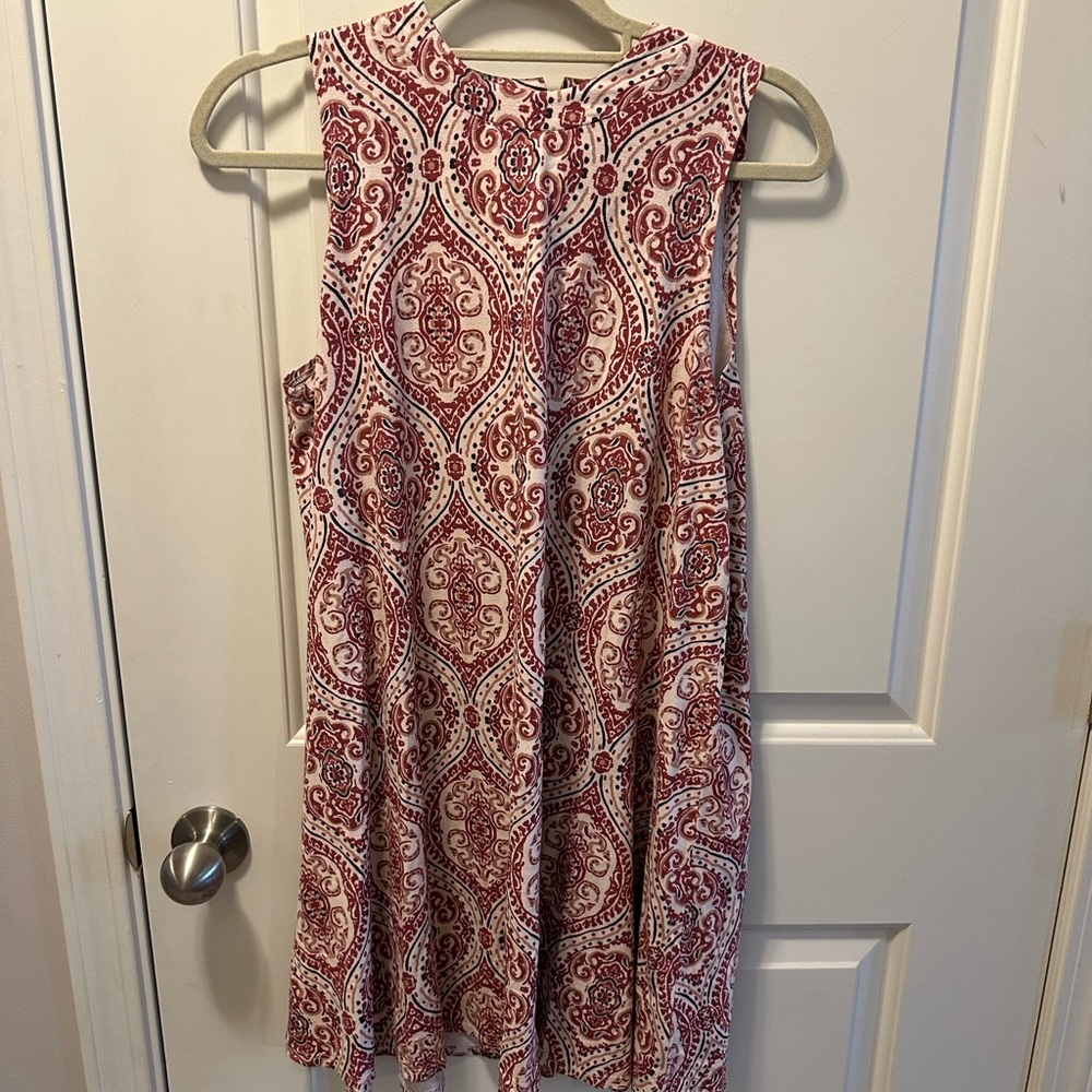 Heartsoul large sleeveless dress, red cream and black